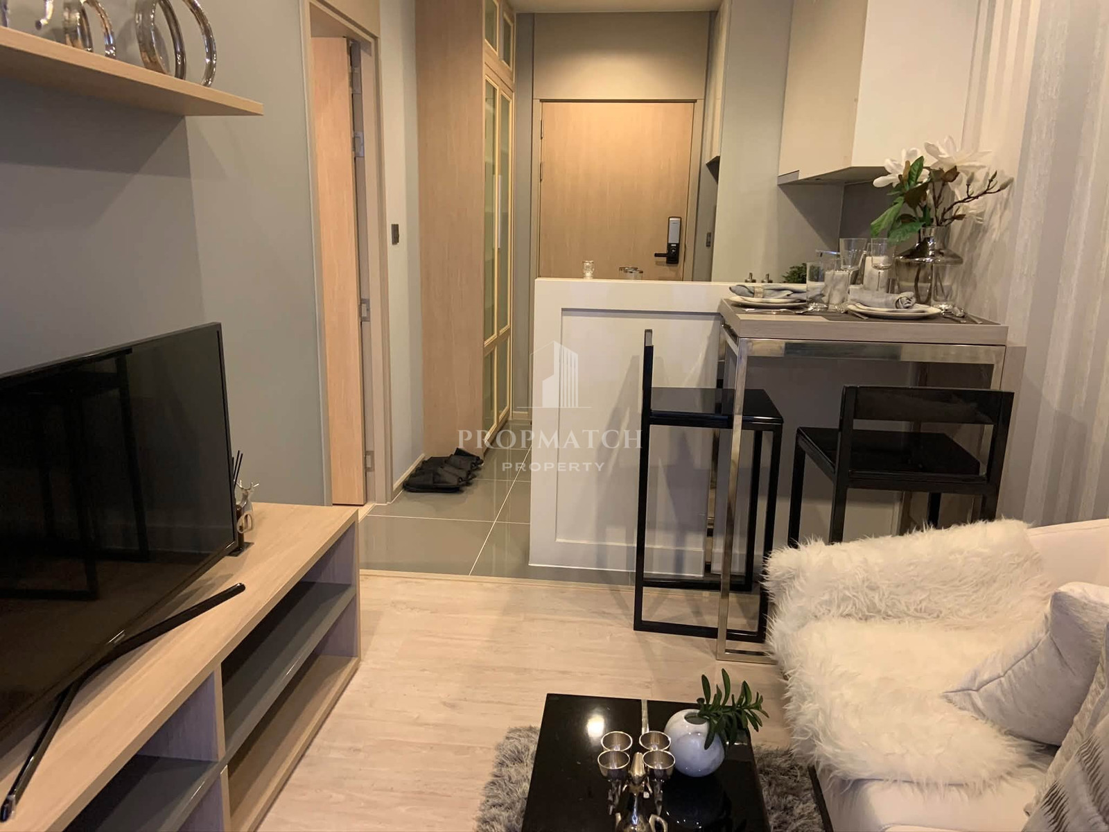 ✨Flash Deal ✨M Thonglor 10 (1Bed 1Bath 32SQM.) ready to move in! Only 5,000,000 baht Tel.0981315848 @propmatch