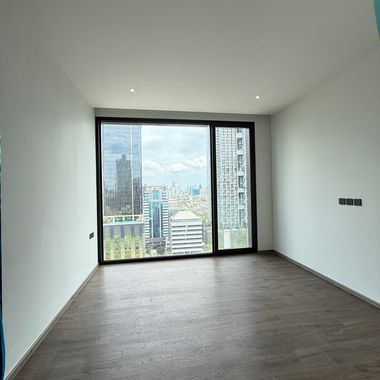 3 bedroom sky villa, 165.80 square meters, ROMM CONVENT, rare position, only one room, long balcony, HIGH FLOOR. – รูปที่ 4