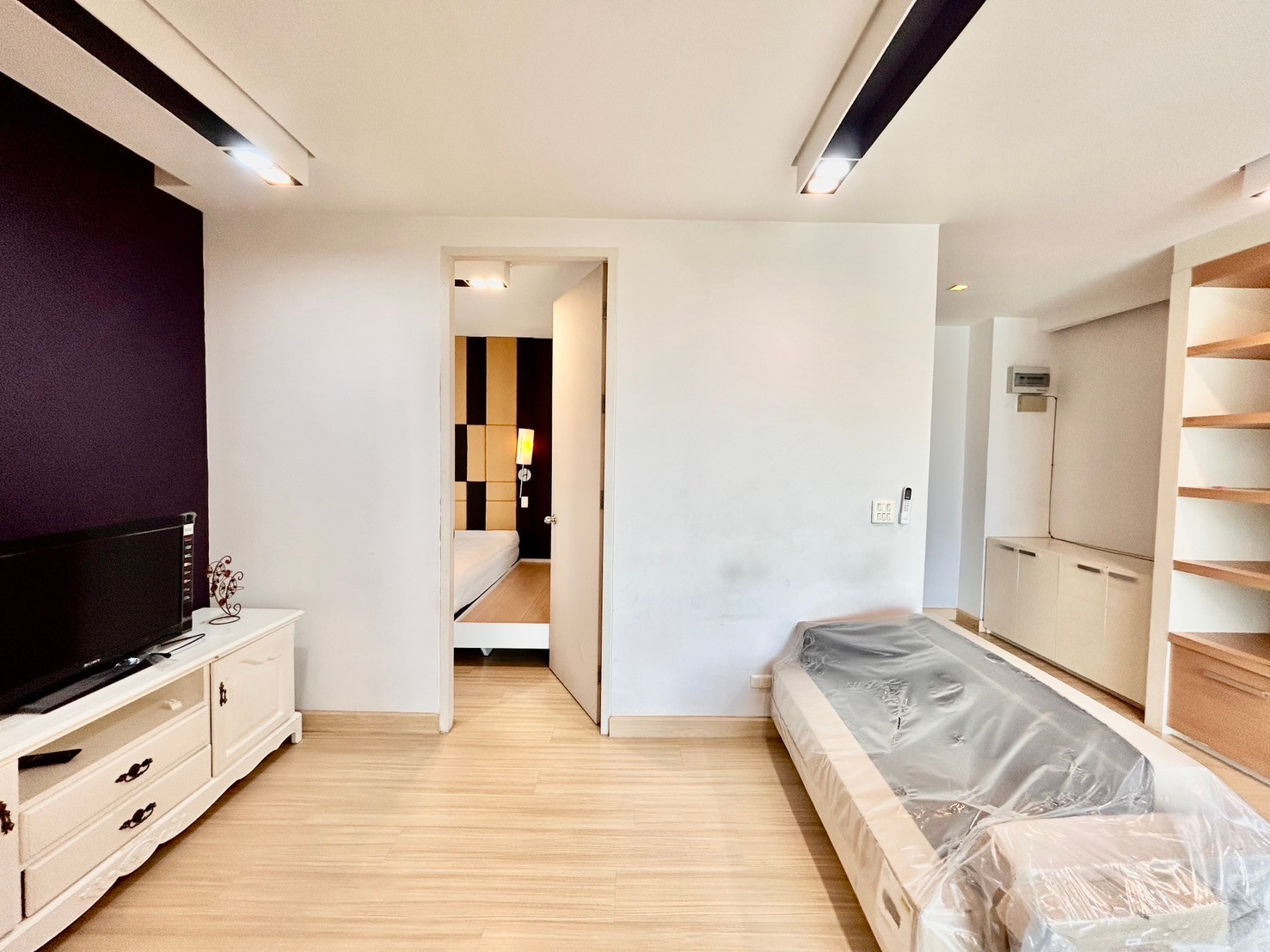 🔥 The Parkland Srinakarin 🔥 2 Bed , 2 Bath 💰 17K. 📍 Nearby MRT Sri Lasalle Station. 🔥 The Parkland Srinakarin 🔥 2 Bed , 2 Bath 💰 17K. 📍 Nearby MRT Sri Lasalle Station.