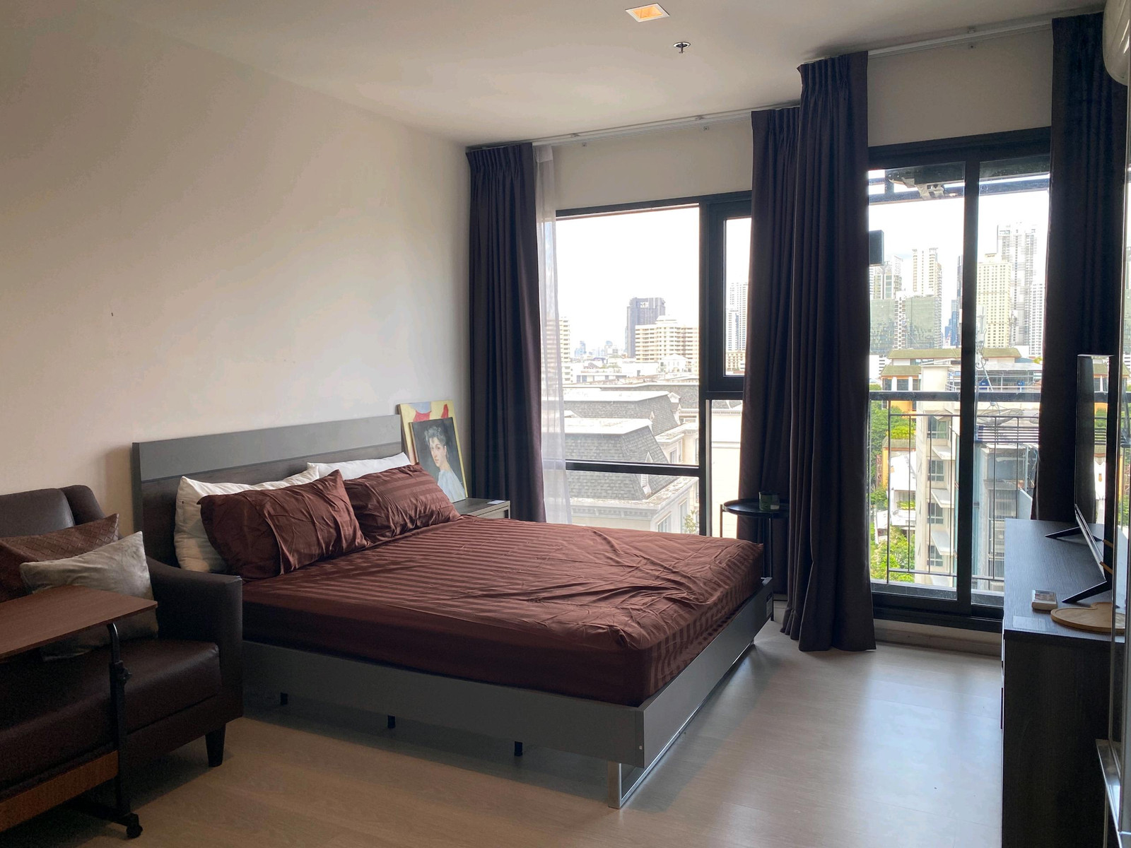 Rhythm Sukhumvit 36-38 | Studio • 24 sqm Rhythm Sukhumvit 36-38 | Studio • 24 sqm