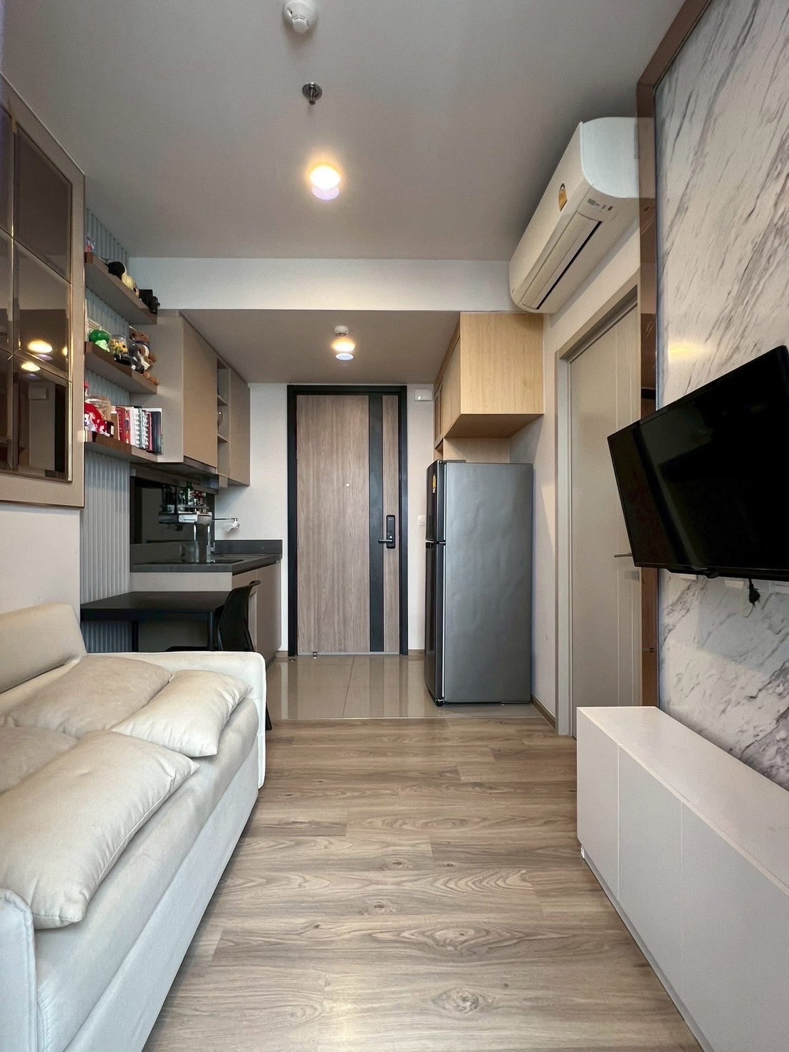 🔥Rent at  OKA HAUS Sukhumvit 36 🔥1BR 1BR.🔥 20,000🔥27sqm. 🔥Floor47