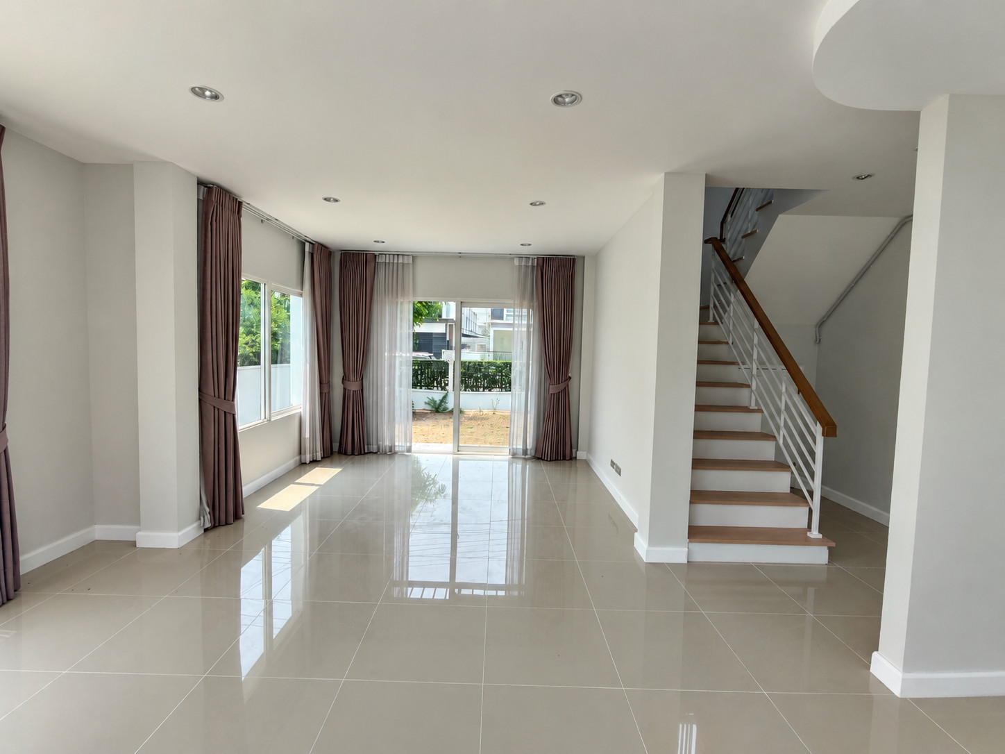 🏡 บ้านเดี่ยว 2 ชั้น 4 ห้องนอน บนที่ดิน 69.9 ตร.ว. ✨ 🏡 เซนโทร พหลโยธิน-วิภาวดี – รูปที่ 2