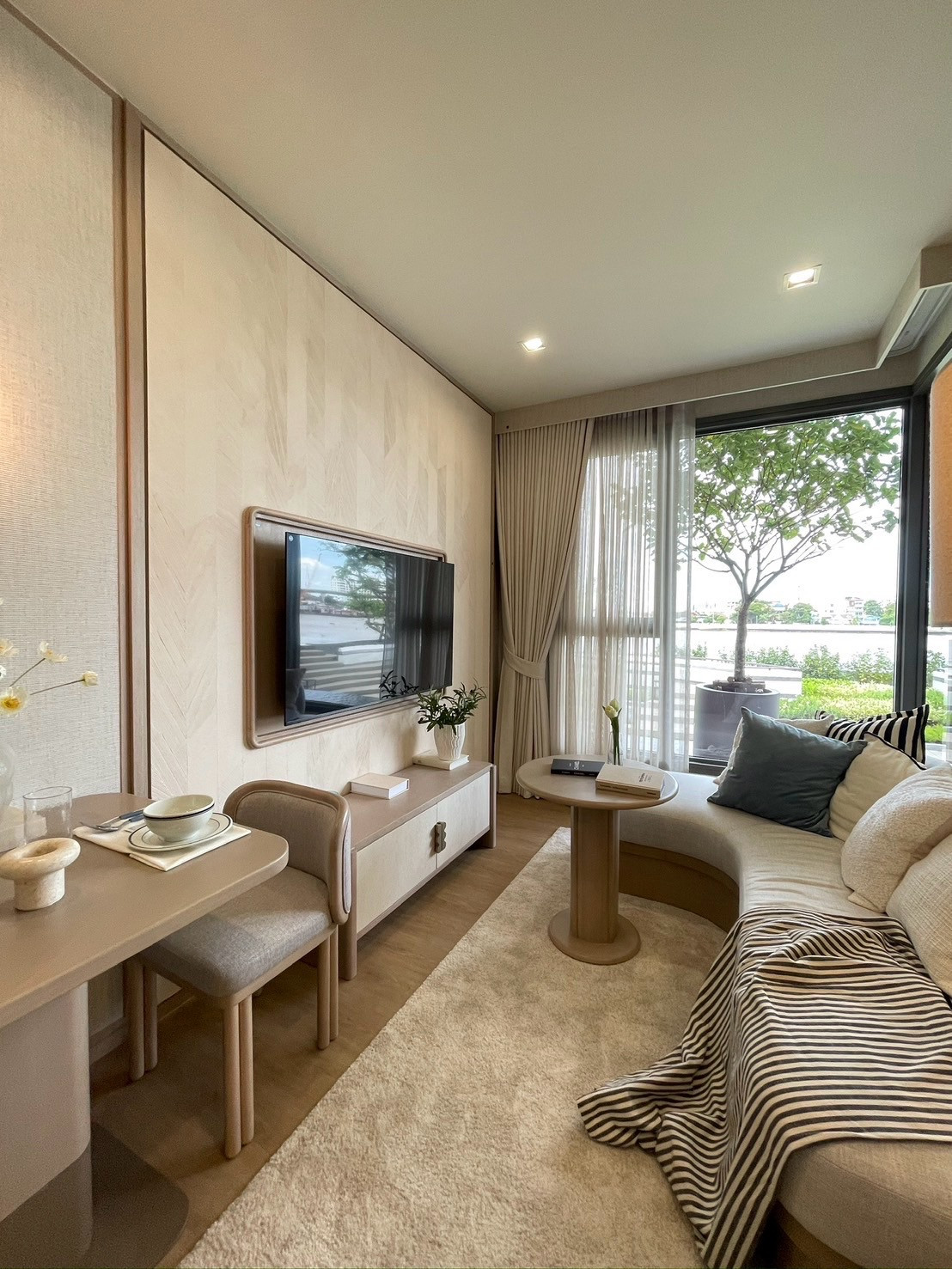 REFERENCE BAIE RIVER BANGPHO | 1 Bedroom 35 sq.m. Ontop Gift Voucher มากกว่า 100,000 บาท ❗️❗️🔥 (Call : 097-3483447) REFERENCE BAIE RIVER BANGPHO | 1 Bedroom 35 sq.m. Ontop Gift Voucher มากกว่า 100,000 บาท ❗️❗️🔥 (Call : 097-3483447)