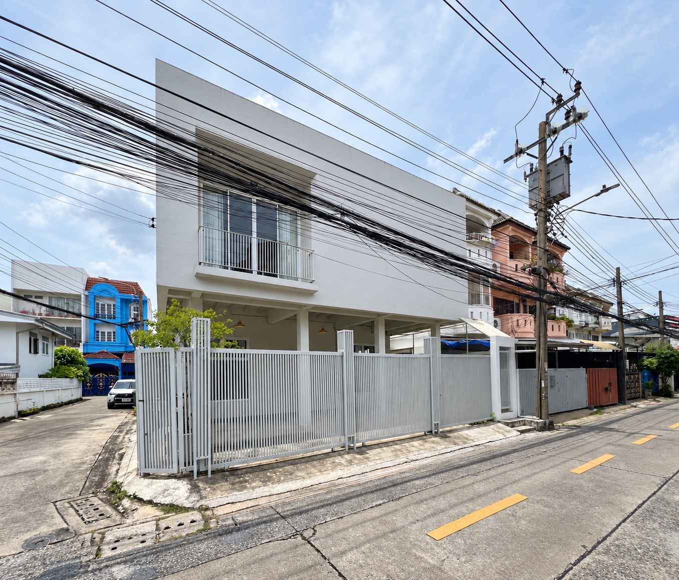 ให้เช่า บ้านเดี่ยว / โฮมออฟฟิศ ห้วยขวาง - รัชดาภิเษก 20 ถนนสุทธิสารวินิจฉัย เขตห้วยขวาง กรุงเทพ | MRT 1 กิโลเมตร | เช่าทำธุรกิจได้ สัญญาเช่าบุคคล ให้เช่า บ้านเดี่ยว / โฮมออฟฟิศ ห้วยขวาง - รัชดาภิเษก 20 ถนนสุทธิสารวินิจฉัย เขตห้วยขวาง กรุงเทพ | MRT 1 กิโลเมตร | เช่าทำธุรกิจได้ สัญญาเช่าบุคคล