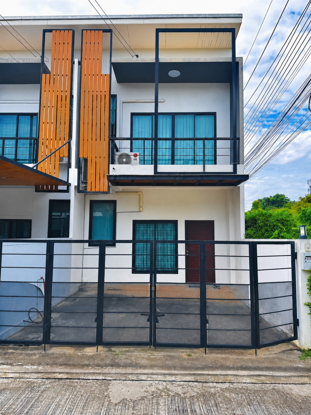 ปรับราคาพิเศษ! ทาวน์โฮม 2 ชั้น ทำเลสืบศิริ โคราช ปรับราคาพิเศษ! ทาวน์โฮม 2 ชั้น ทำเลสืบศิริ โคราช