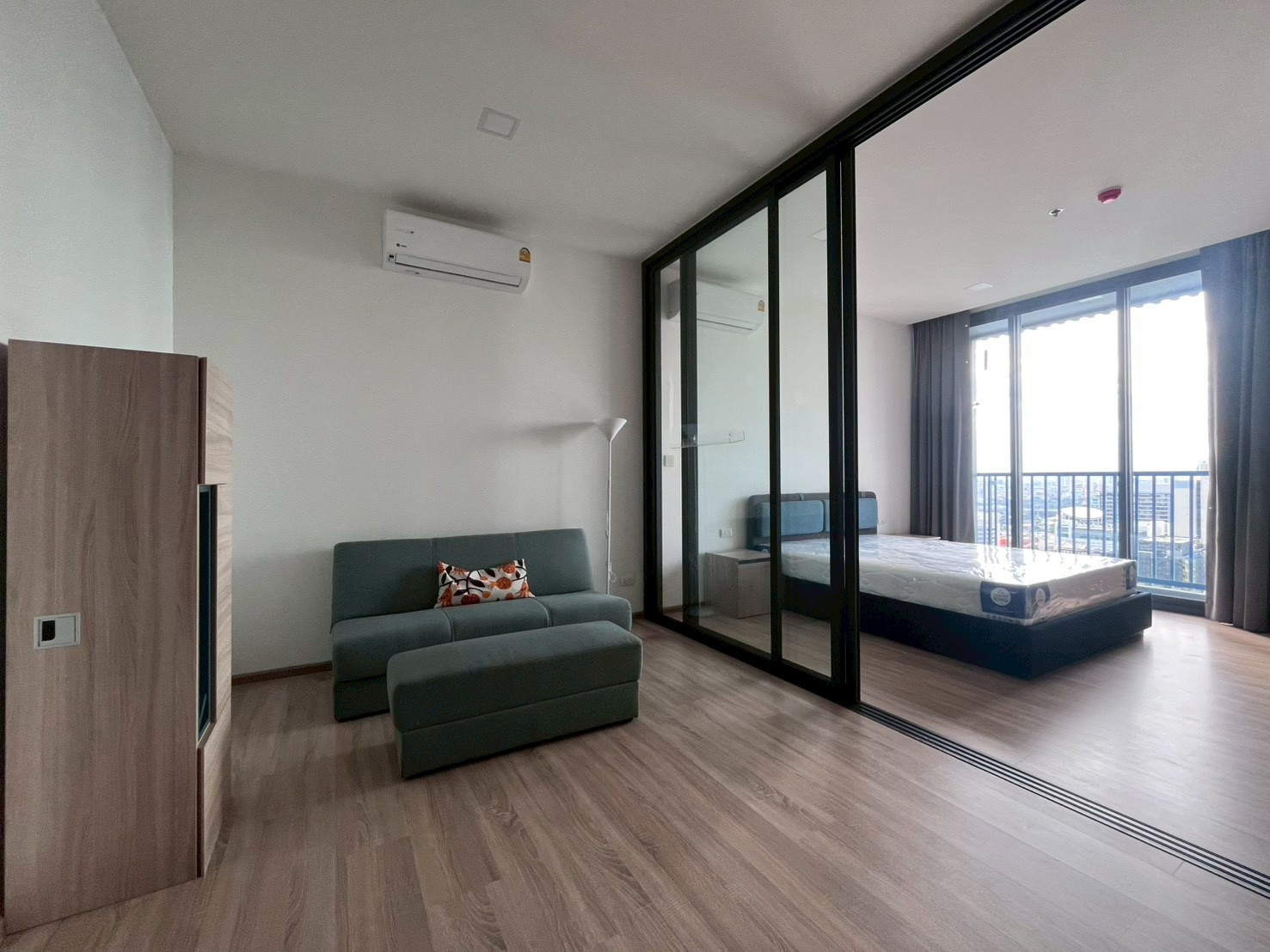 ⭐️🍓 XT Phayathai 🍓⭐️ 1 BEDROOM + 1 BATHROOMS | 42 SQ.M. - Rental Price : 25,000 Baht/month ⭐️🍓 XT Phayathai 🍓⭐️ 1 BEDROOM + 1 BATHROOMS | 42 SQ.M. - Rental Price : 25,000 Baht/month