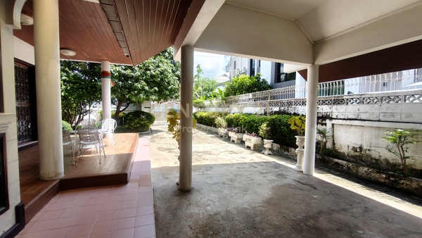 ทำเลหายาก! บ้านเดี่ยว 2 ชั้น 350 ตร.ม. ย่านประชานิเวศน์ 1 - เทศบาลนิมิตเหนือ | 4 นอน จอดรถ 3 คัน ใกล้ตลาดบองมาร์เช่ No.50-HH-69043 – รูปที่ 3