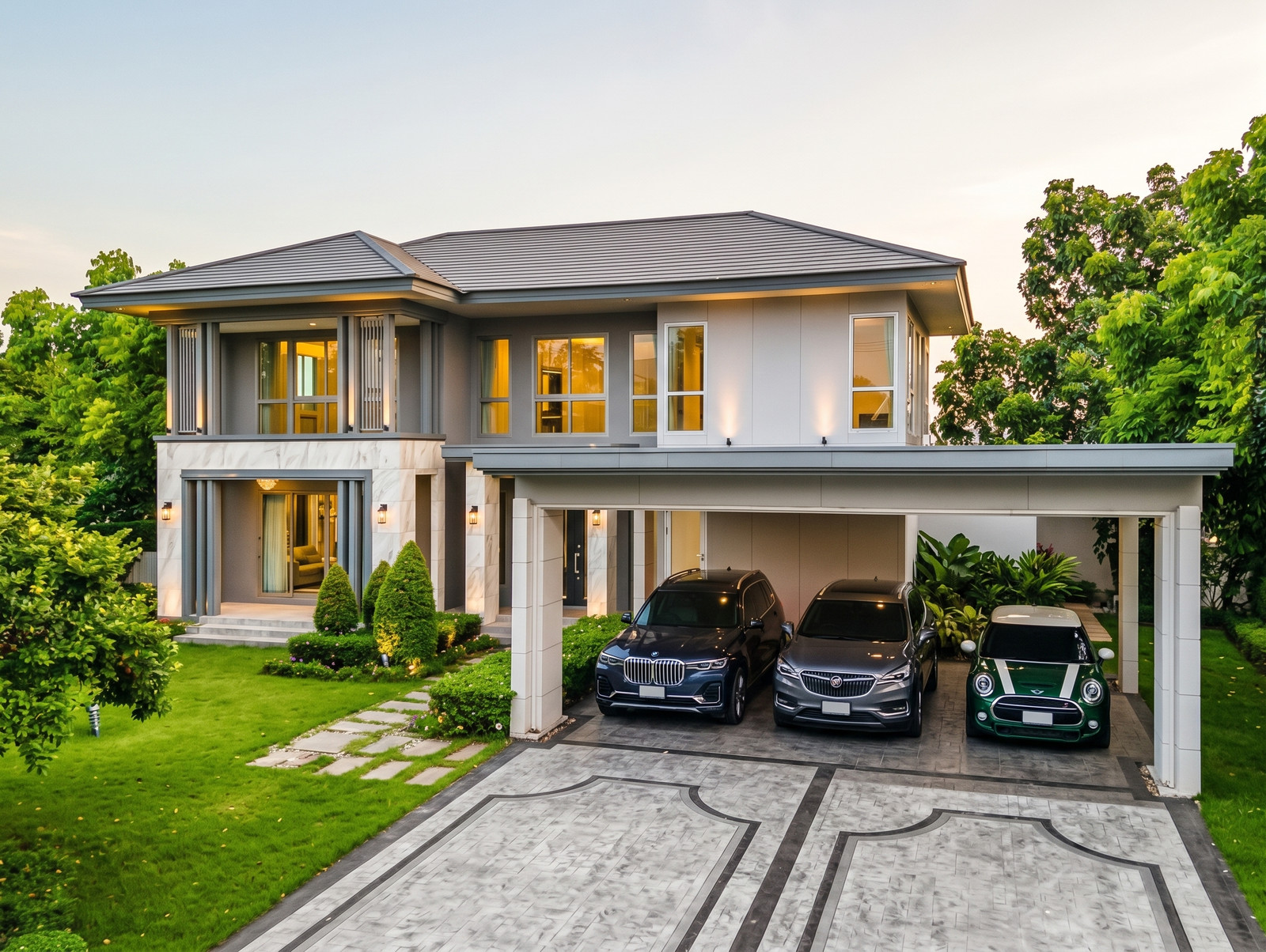 บ้านสวยที่ดินใหญ่ ตกแต่งพร้อมอยู่ มีนวัตกรรมป้องกันน้ำท่วม ใกล้โรงเรียนนานาชาติ RIS รามคำแหง 