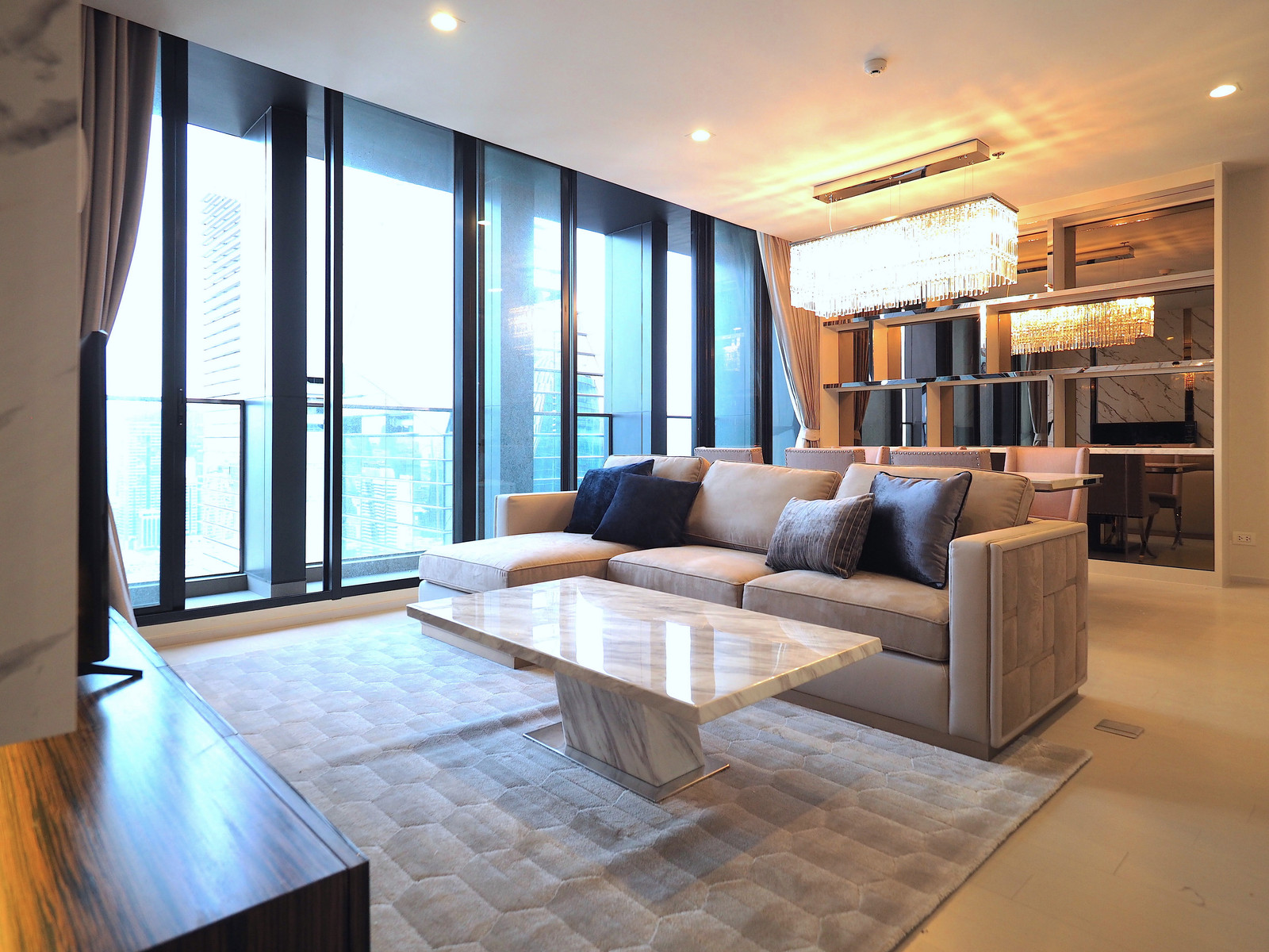 ปล่อยเช่า 2 ห้องนอน 2 ห้องน้ำ โนเบิล เพลินจิต | Noble Ploenchit ปล่อยเช่า 2 ห้องนอน 2 ห้องน้ำ โนเบิล เพลินจิต | Noble Ploenchit