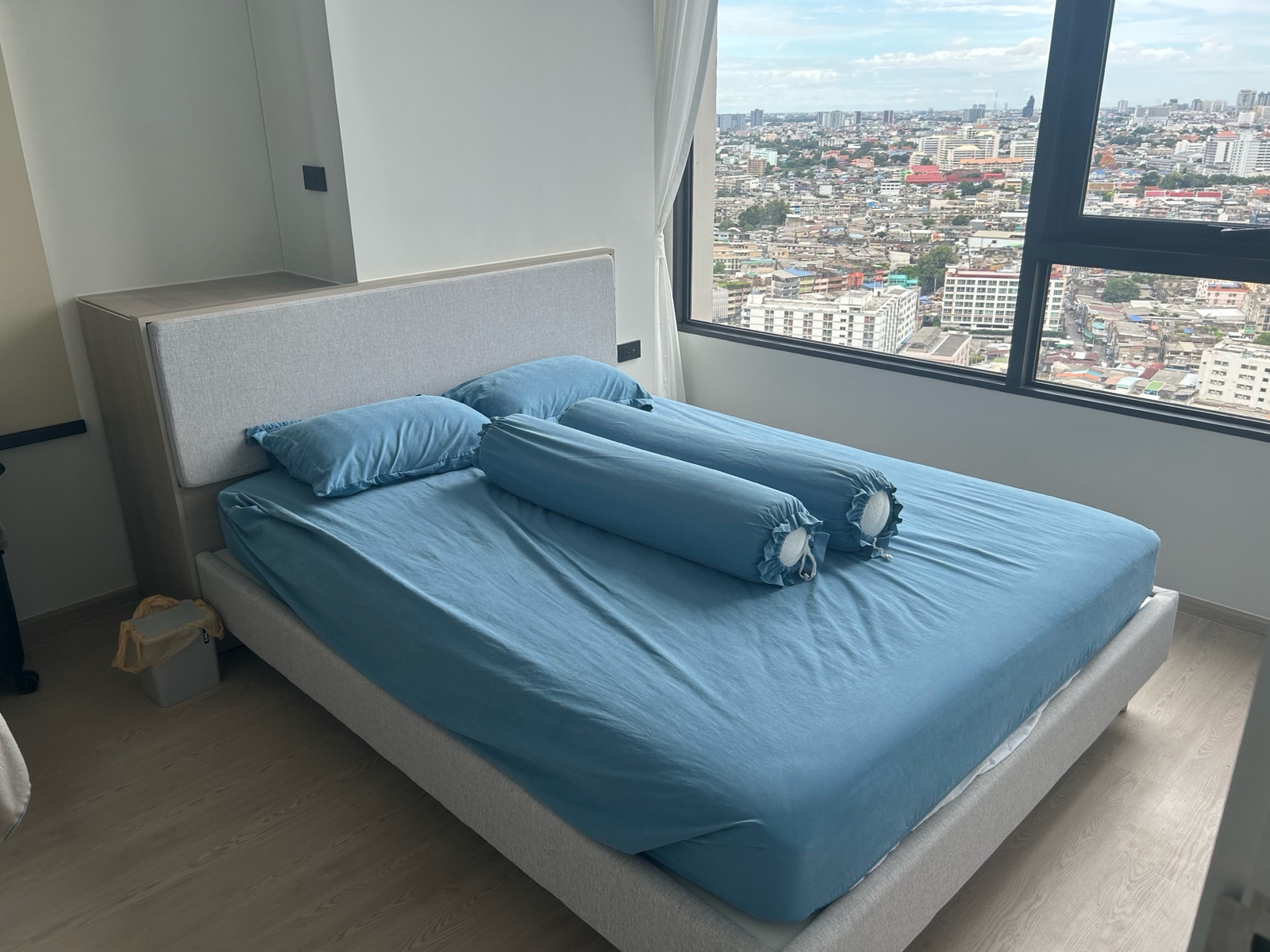 For rent! Reference Sathorn-Wongwienyai | 1 Bed Plus 27th floor For rent! Reference Sathorn-Wongwienyai | 1 Bed Plus 27th floor
