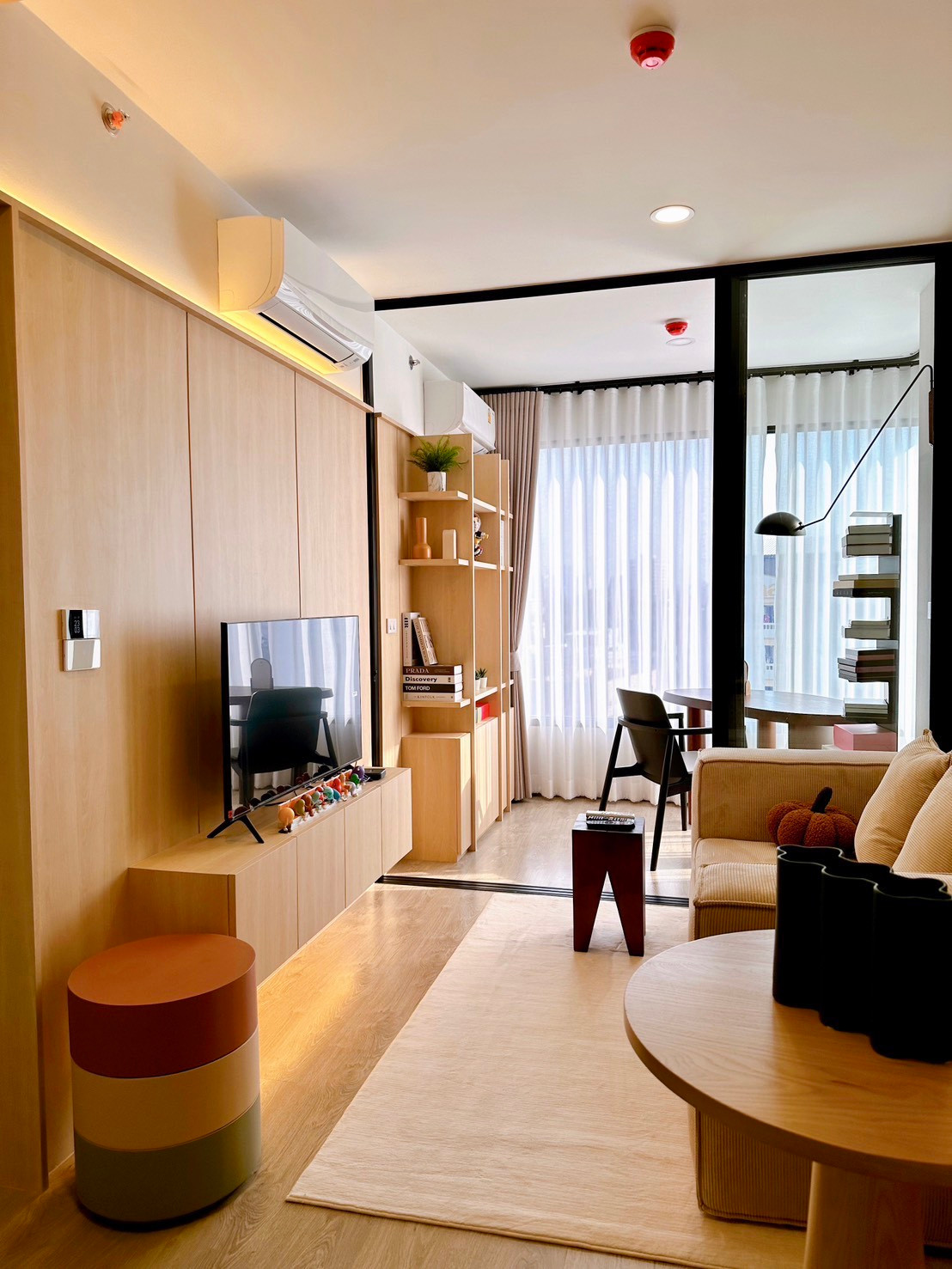 ขายห้องแต่งสวย 35 ตาราเมตร 1 ห้องนอน 1 ห้องทำงาน ใจกลางห้วยขวาง 200 เมตร MRT ห้วยขวาง