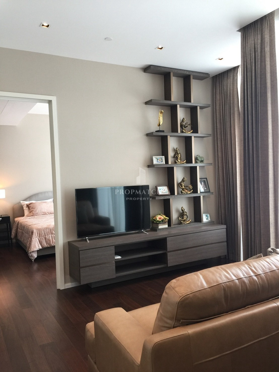 ✨Flash Deal ✨The Diplomat 39 ( 1Bed 1Bath 0SQM.) พร้อมอยู่ ! เพียง 60,000 บาทต่อเดือน Tel.0981315848@propmatch 