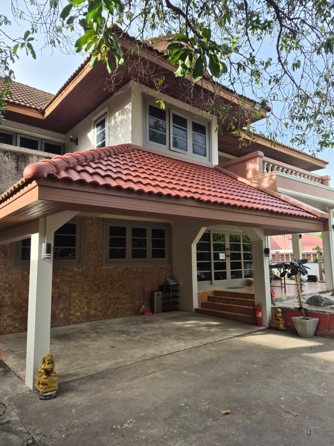 🏡 No Where Land — บ้านเดี่ยวให้เช่า โชคชัย 4 ซอย 80