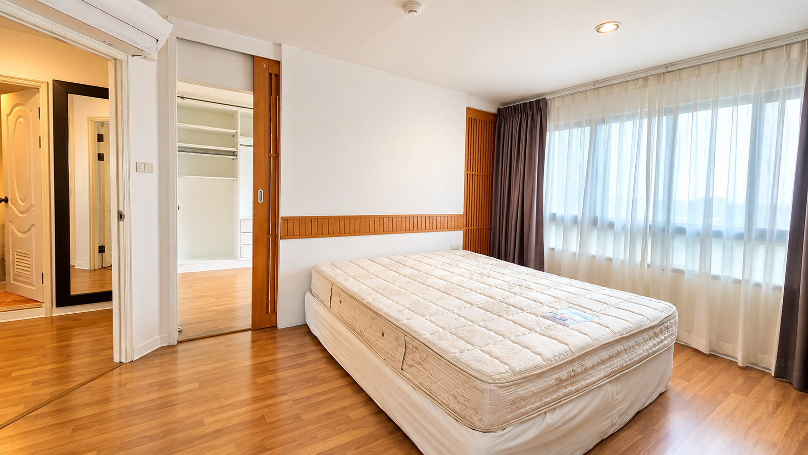 🔥 ห้องใหญ่พิเศษ 88 ตร.ม. | 3 ห้องนอน 🏡 เหมาะสำหรับครอบครัว หรือทำงานย่านสาทร 🏢 ชั้น 19 | ชั้นบนสุด (Top Floor) – รูปที่ 3