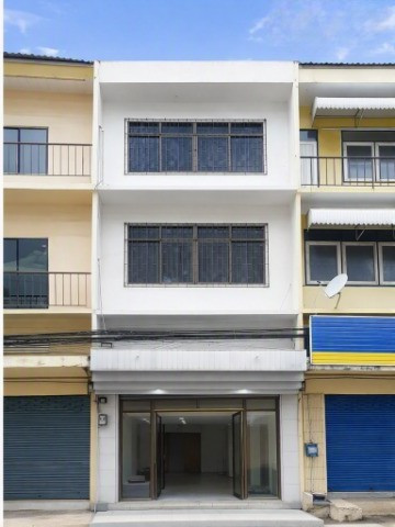 Pracha Chuen Wong Sawang 3.5 story shophouse for rent 1 bed 2 bath near Kasemrad Pracha Chuen Hospit Pracha Chuen Wong Sawang 3.5 story shophouse for rent 1 bed 2 bath near Kasemrad Pracha Chuen Hospit