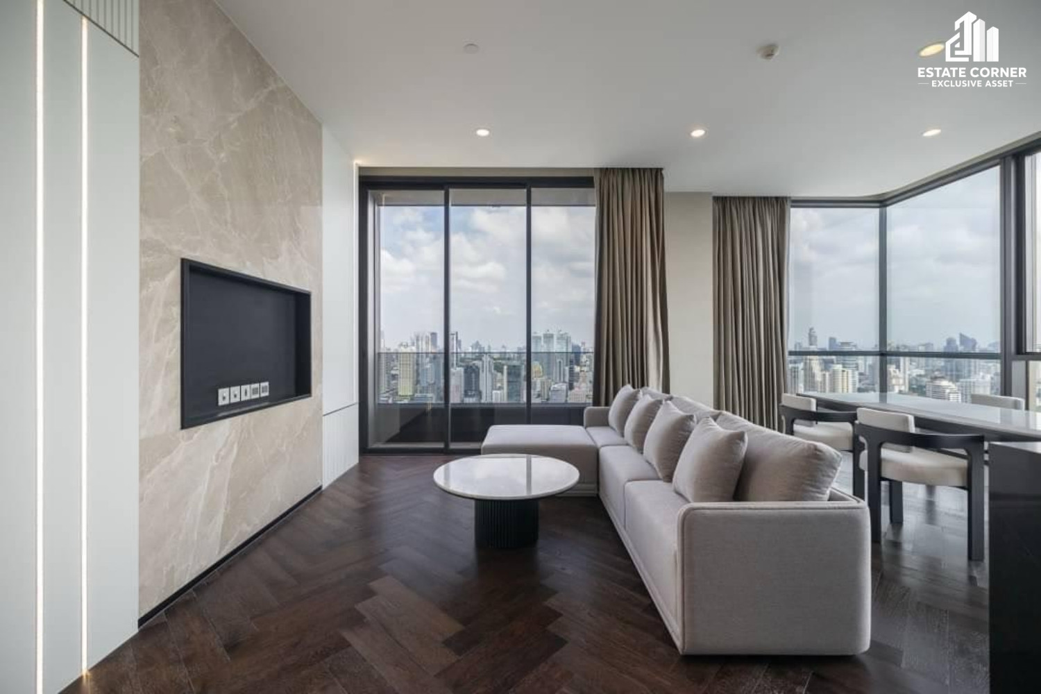 ให้เช่า THE ESSE SUKHUMVIT 36 คอนโด Luxury บนทำเลสุขุมวิท กับห้องขนาดใหญ่ 123.93 ตร.ม. บน ชั้น 37 เปิดรับวิวเมืองแบบเต็มตา  – รูปที่ 2