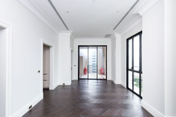 Condo for rent, 98 Wireless, suitable for those who want 2 bedrooms, on a high floor, wide space, convenient to travel.