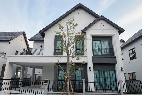 🏡 ให้เช่า Centro บางนา |  บ้านใหม่ ไม่เคยเข้าอยู่ ใกล้ Mega Bangna เพียงประมาณ 5 นาที