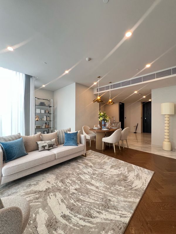 The Residences 38 | 2 ห้องนอน แปลนหน้ากว้าง ขนาด 97.22 ตรม. ชั้นสูง มองวิวเมืองจากห้องได้เลย ติด BTS ทองหล่อ