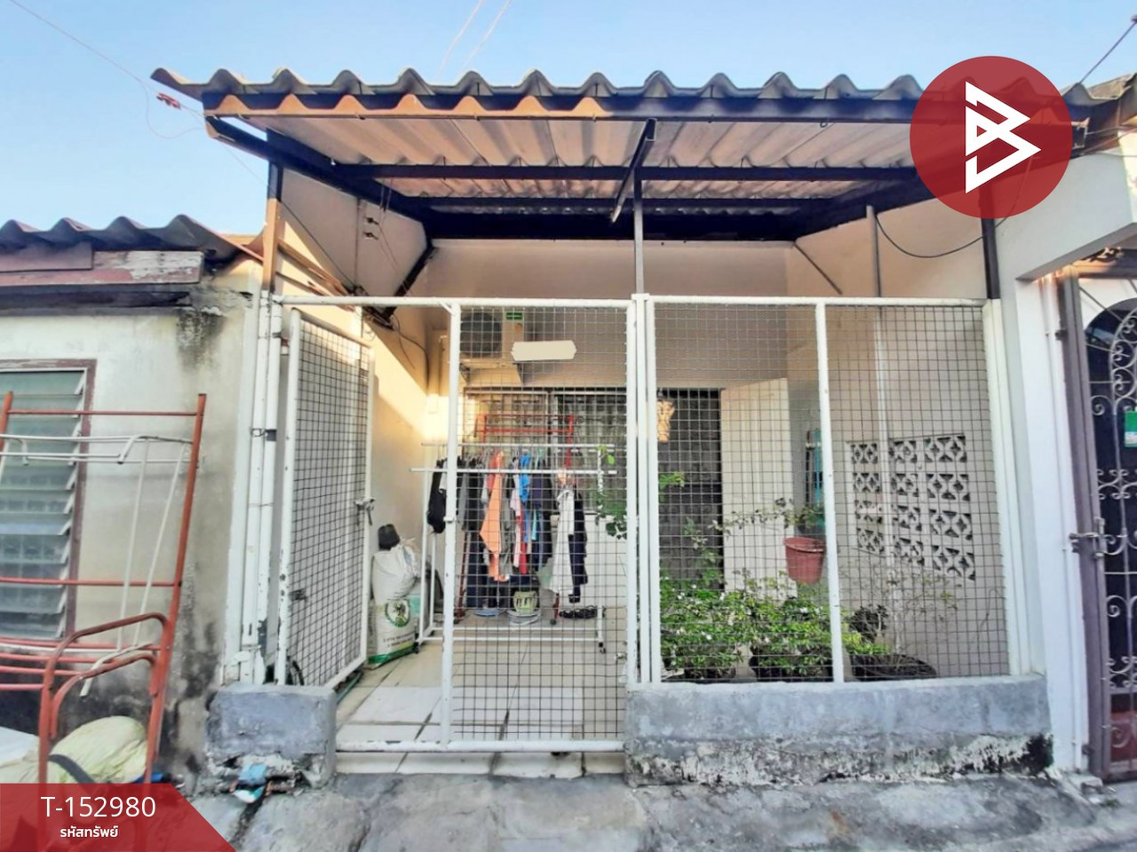 Townhouse for sale Thai Samut Village, Bangna, KM.8, Samut Prakan