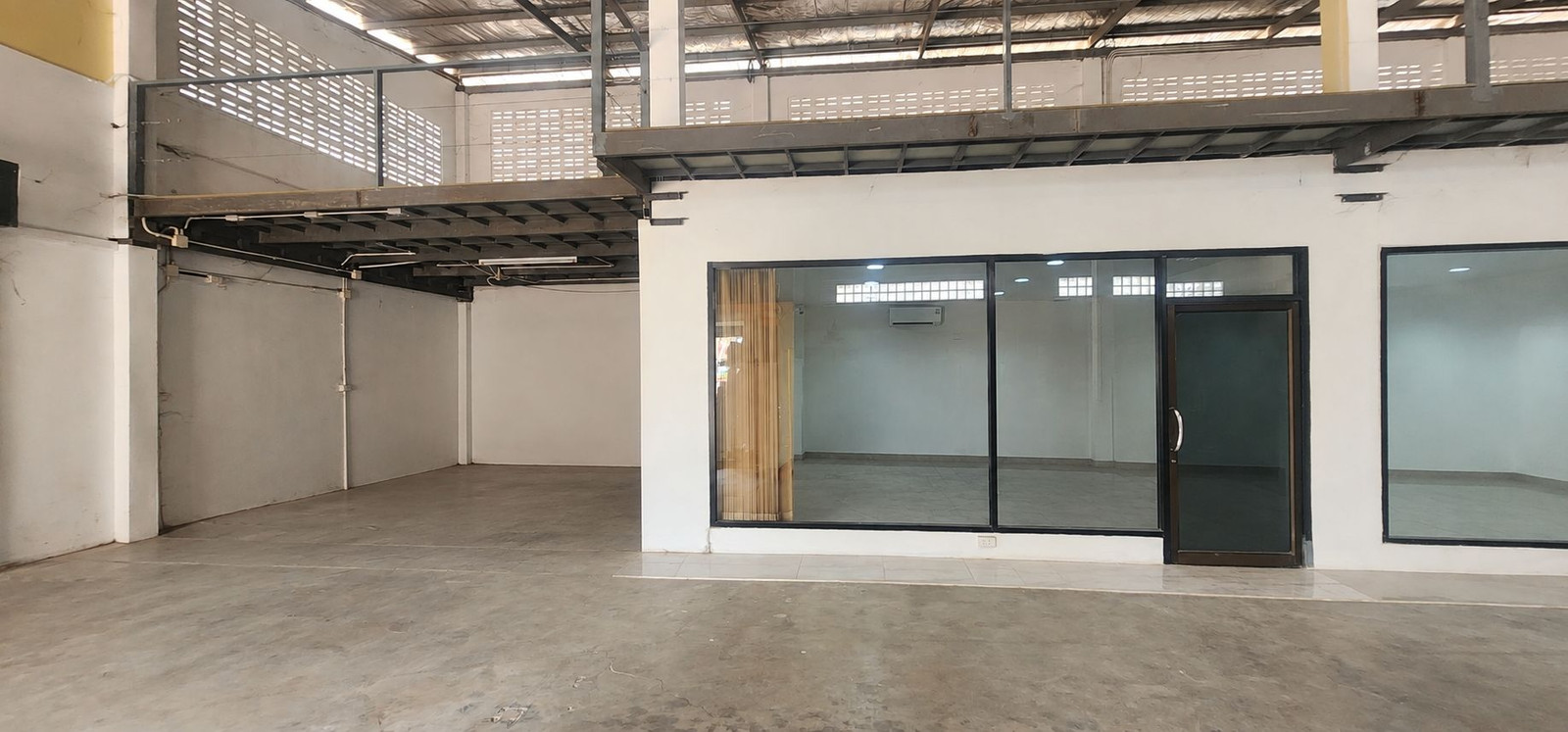 🏭 ให้เช่าโกดังพร้อมสำนักงาน 400 ตร.ม. นิคมอุตสาหกรรมภาคเหนือ จ.ลำพูน – รูปที่ 4