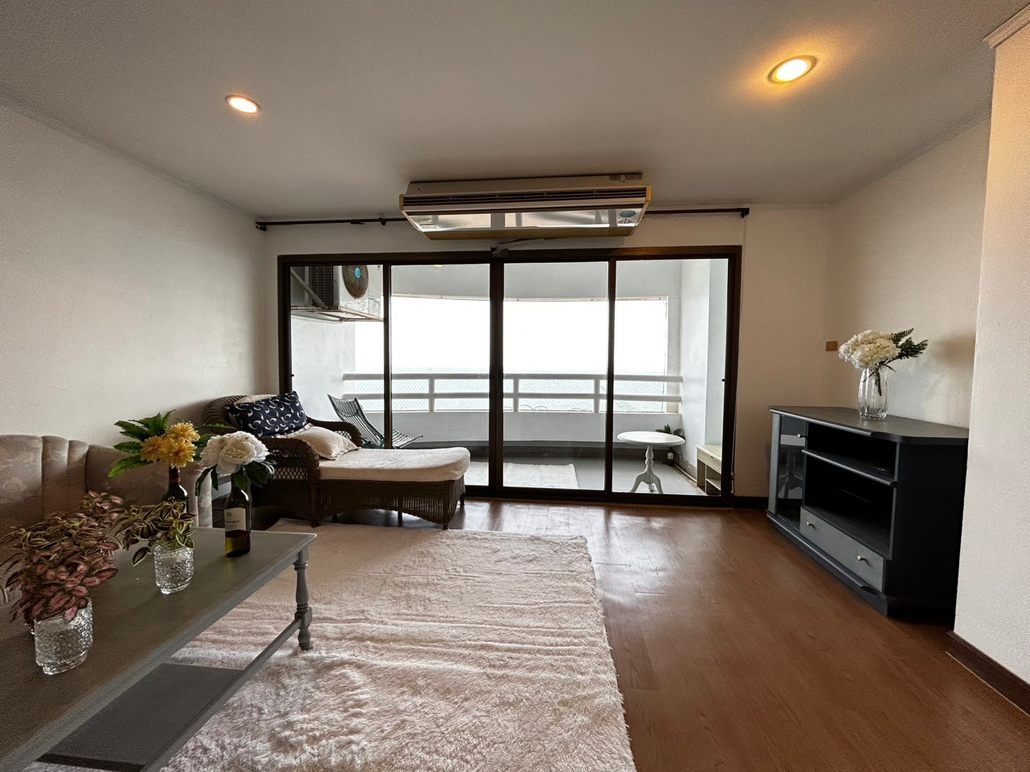  | Condotel Cliff & Beach ห้องมุม 138 ตร.ม. ชั้น 20 | วิวทะเล + ภูเขา | 3 ระเบียง | 7.49 ล้าน                           | Rare 138 sqm Corner Beachfront Residence | 20th Floor | Sea & Mountain Views | THB 7.49M – รูปที่ 4