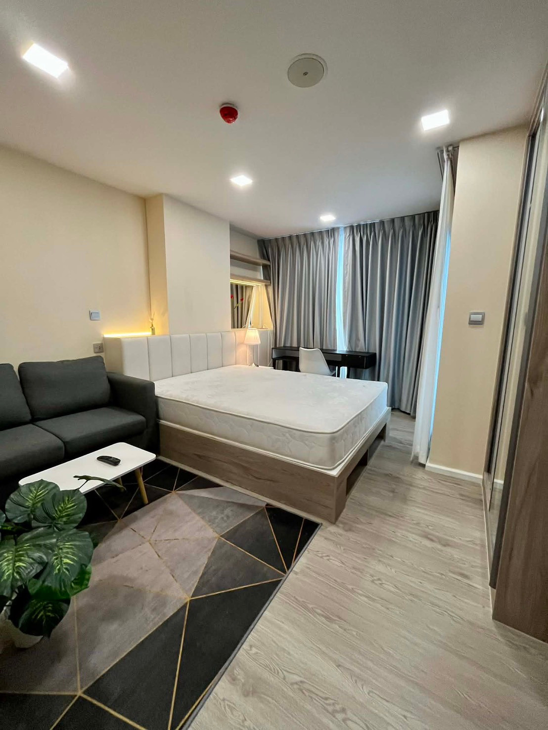 🏡 For sale 𝗞𝗔𝗩𝗘 𝗧𝗢𝗪𝗡 𝗖𝗢𝗟𝗢𝗡𝗬 | Building C, 6th floor | 𝗖𝗢𝗥𝗡𝗘𝗥 𝗨𝗡𝗜𝗧 ✨ | 23 sq m. | Built-in ready to move in 🏡 For sale 𝗞𝗔𝗩𝗘 𝗧𝗢𝗪𝗡 𝗖𝗢𝗟𝗢𝗡𝗬 | Building C, 6th floor | 𝗖𝗢𝗥𝗡𝗘𝗥 𝗨𝗡𝗜𝗧 ✨ | 23 sq m. | Built-in ready to move in