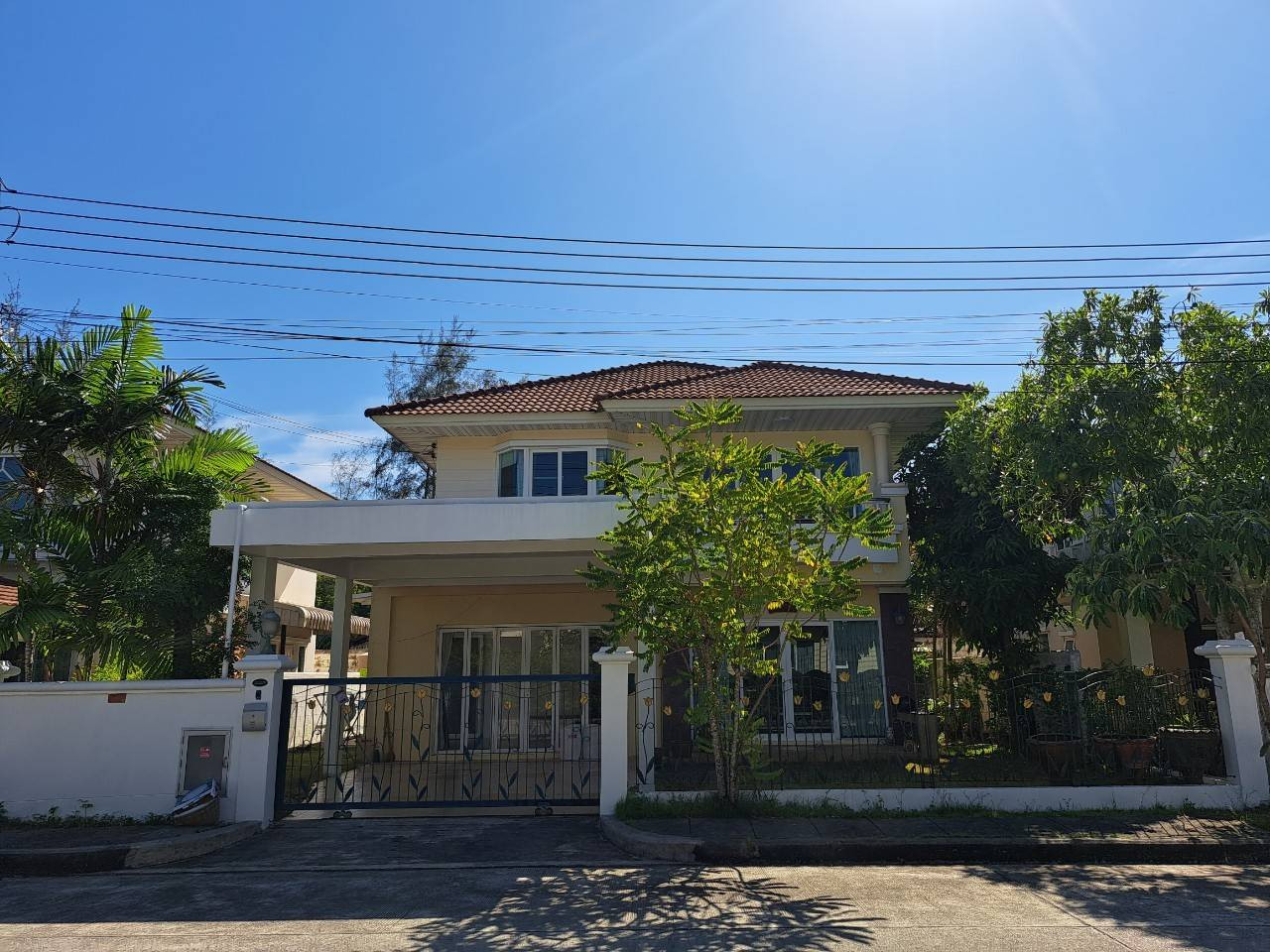 บ้านเดี่ยว 2 ชั้น ฟังก์ชันครบ | 5 ห้องนอน 4 ห้องน้ำ พร้อมสวนส่วนตัว โซนป่าคลอก ภูเก็ต