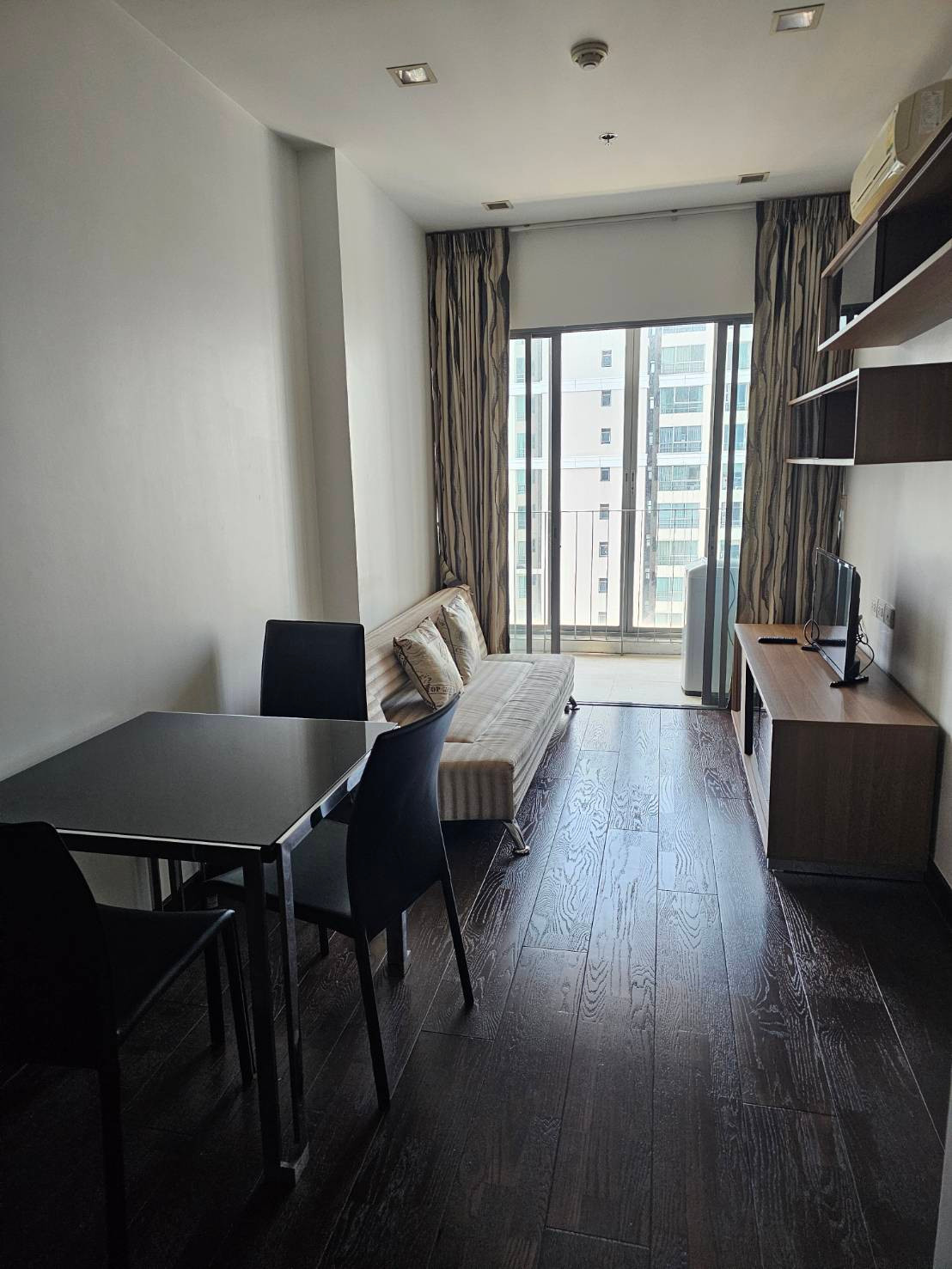 🚀 ดีลฮอต! Ideo Q Phayathai 1 Bed 1 Bath 40.68 sqm 22,000 ติดต่อ 0968623850 🚀