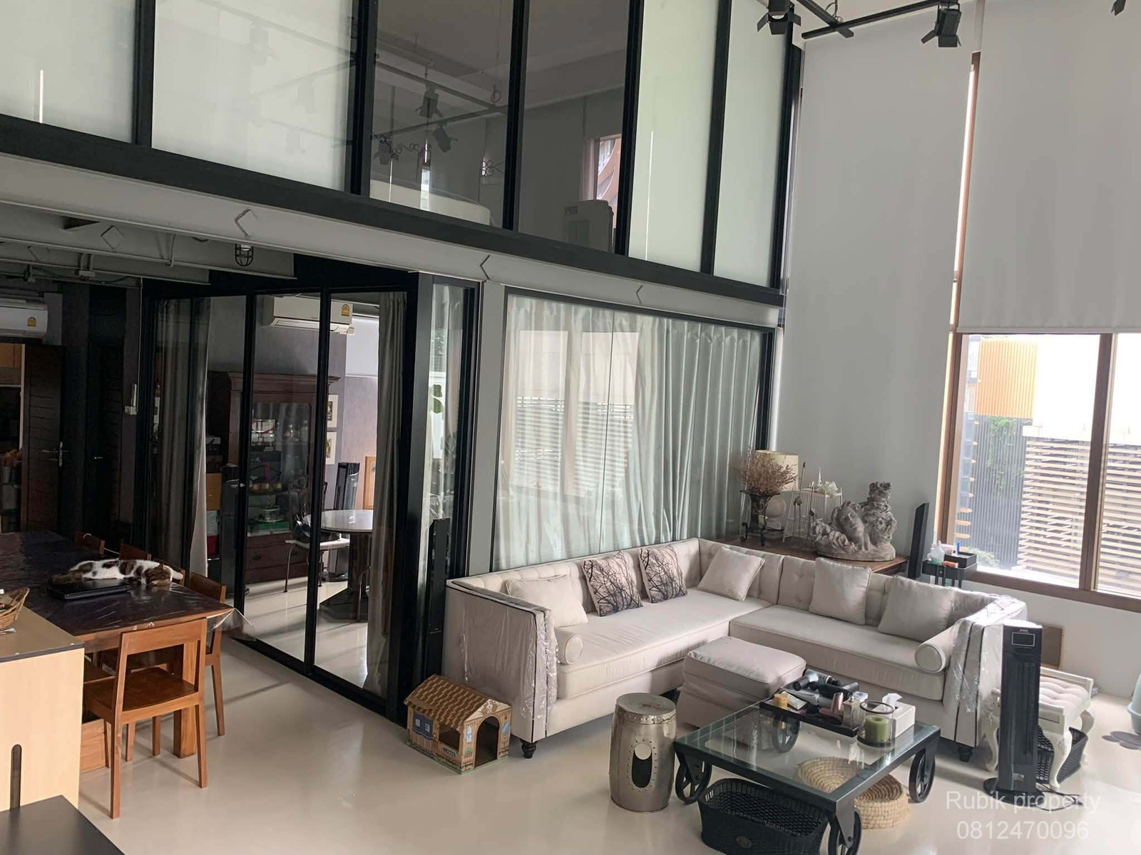 🔥 This room feels too homey! THE EMPORIO PLACE | SUKHUMVIT 24 RB2353 Duplex 180 sq m. | Ceiling height 6 m. | Private Garden 🌿 🔥 This room feels too homey! THE EMPORIO PLACE | SUKHUMVIT 24 RB2353 Duplex 180 sq m. | Ceiling height 6 m. | Private Garden 🌿