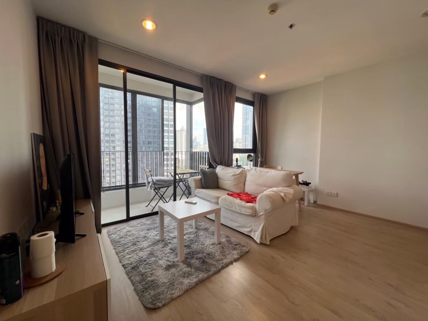 🔥 For rent Ideo Q Ratchathewi 🏙️ 2 bedrooms | 1 bathroom | Corner room | 17th floor | 50.5 sq m. 🔥 For rent Ideo Q Ratchathewi 🏙️ 2 bedrooms | 1 bathroom | Corner room | 17th floor | 50.5 sq m.