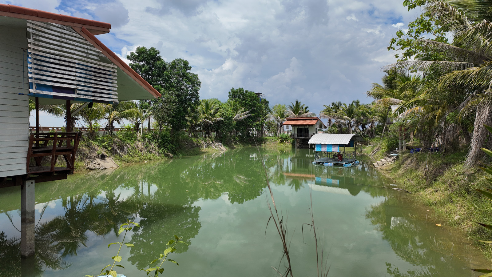 PZ1054-1 Selling ready-mixed concrete manufacturing business with R.N.4 certificate, certified by TIS. Can continue business immediately on 10 rai of land, strong customer base. The only one in Huai Rat District, Huai Rat Subdistrict, Huai Rat District, B – รูปที่ 3