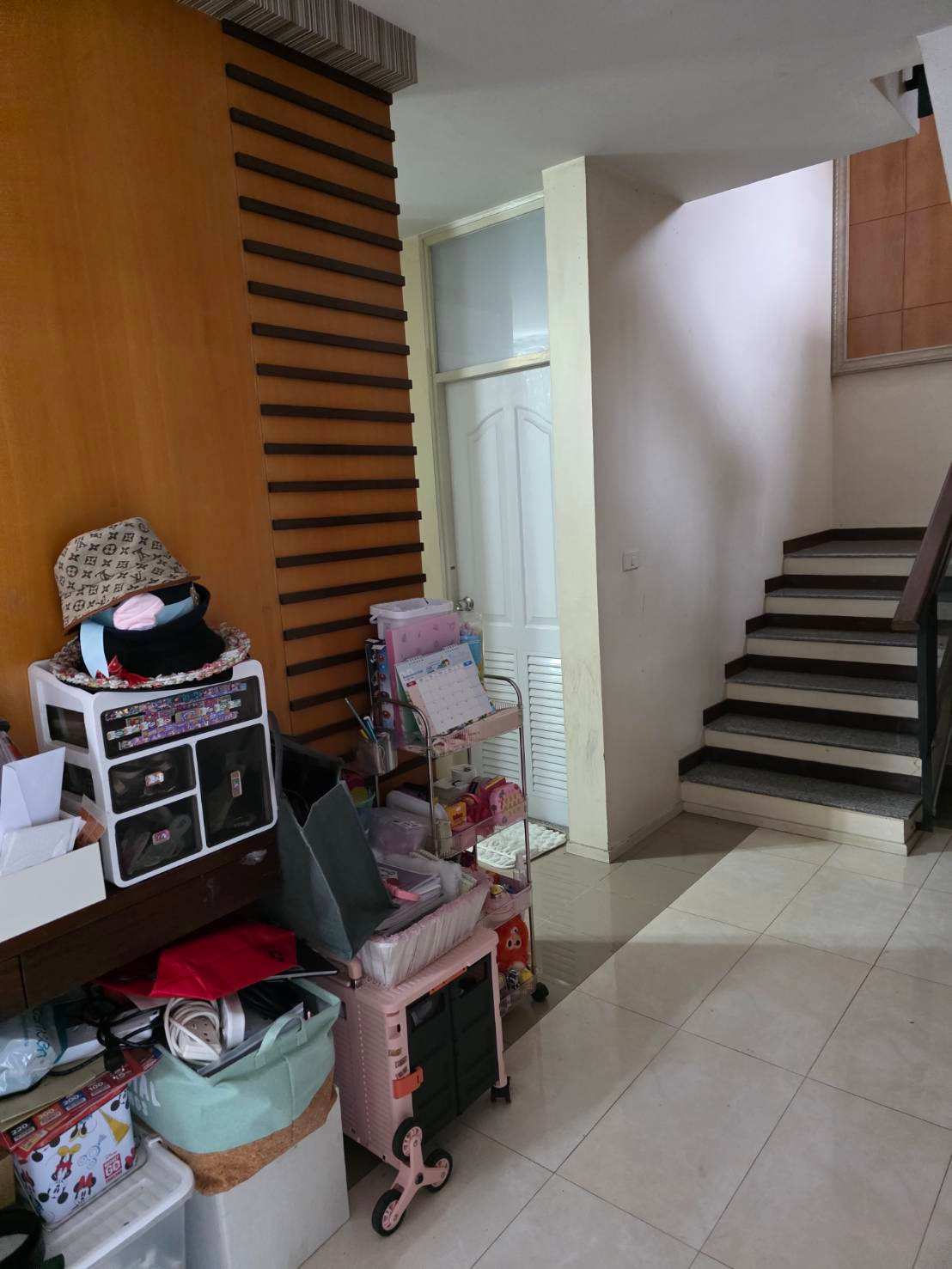 ขายบ้านหมู่บ้านโฮมเพลส รังสิต 4 ห้องนอน 3 ห้องน้ำ บนที่ดิน 75 ตร.ว. พื้นที่สำหรับทุกคนในครอบครัว ❤️ – รูปที่ 4