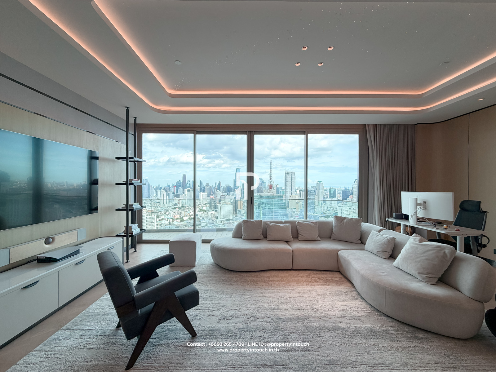 *FOR SALE* The Residences at Mandarin Oriental Bangkok 3 bedroom CALL 093-265-4789