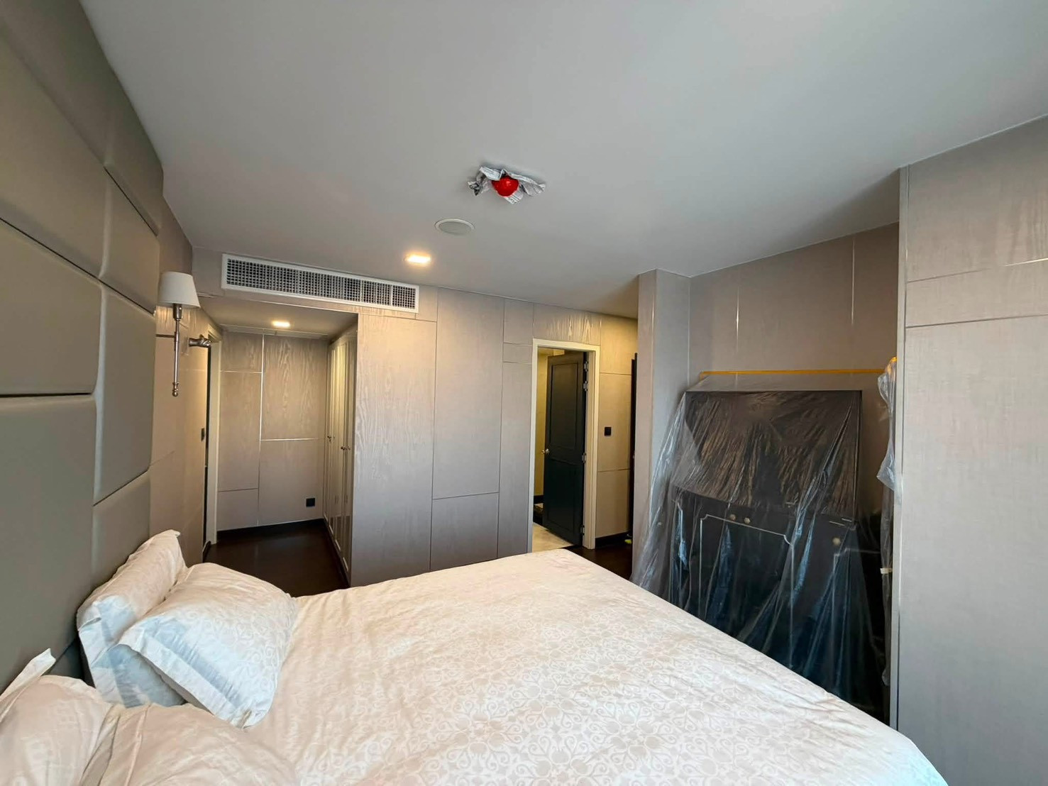 🐱🐶 ห้ามพลาด! Pet Friendly ราคาดีที่สุดในตึก  Maestro 01 Sathorn - Yen Akat 3 Bed 3 Bath 138.26 sqm 80,000 ติดต่อ 0968623850 – รูปที่ 2