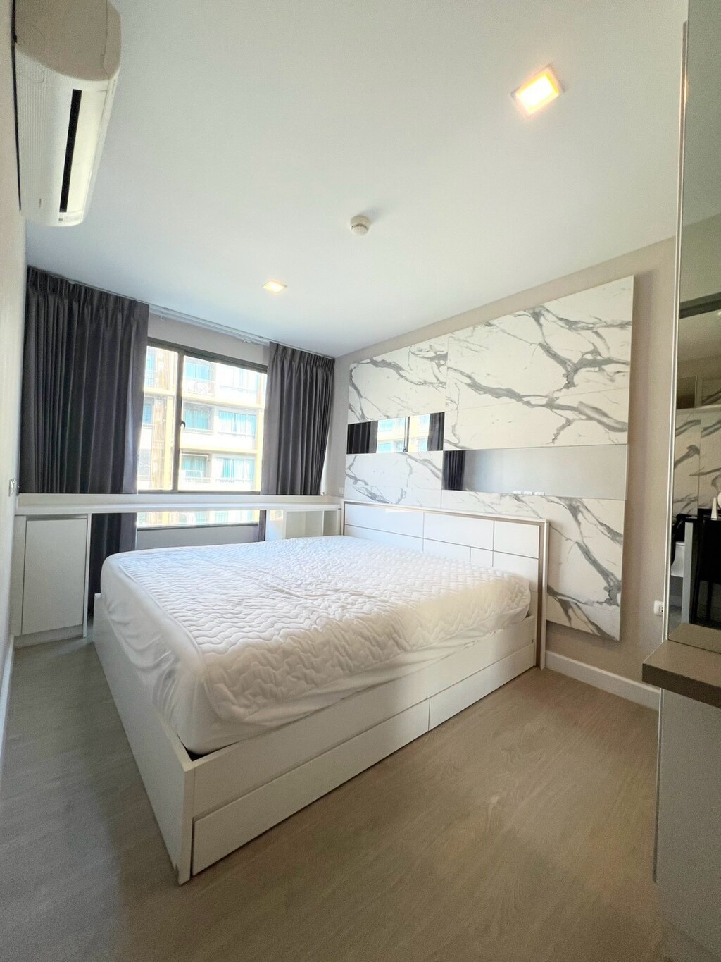 For Sales Metro Luxe Ratchada Unit 459/108 (Pool view)