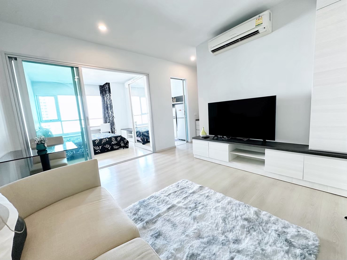 ให้เช่า Life ratchadapisek Condo  16,000/ 40 ตรม  – รูปที่ 3