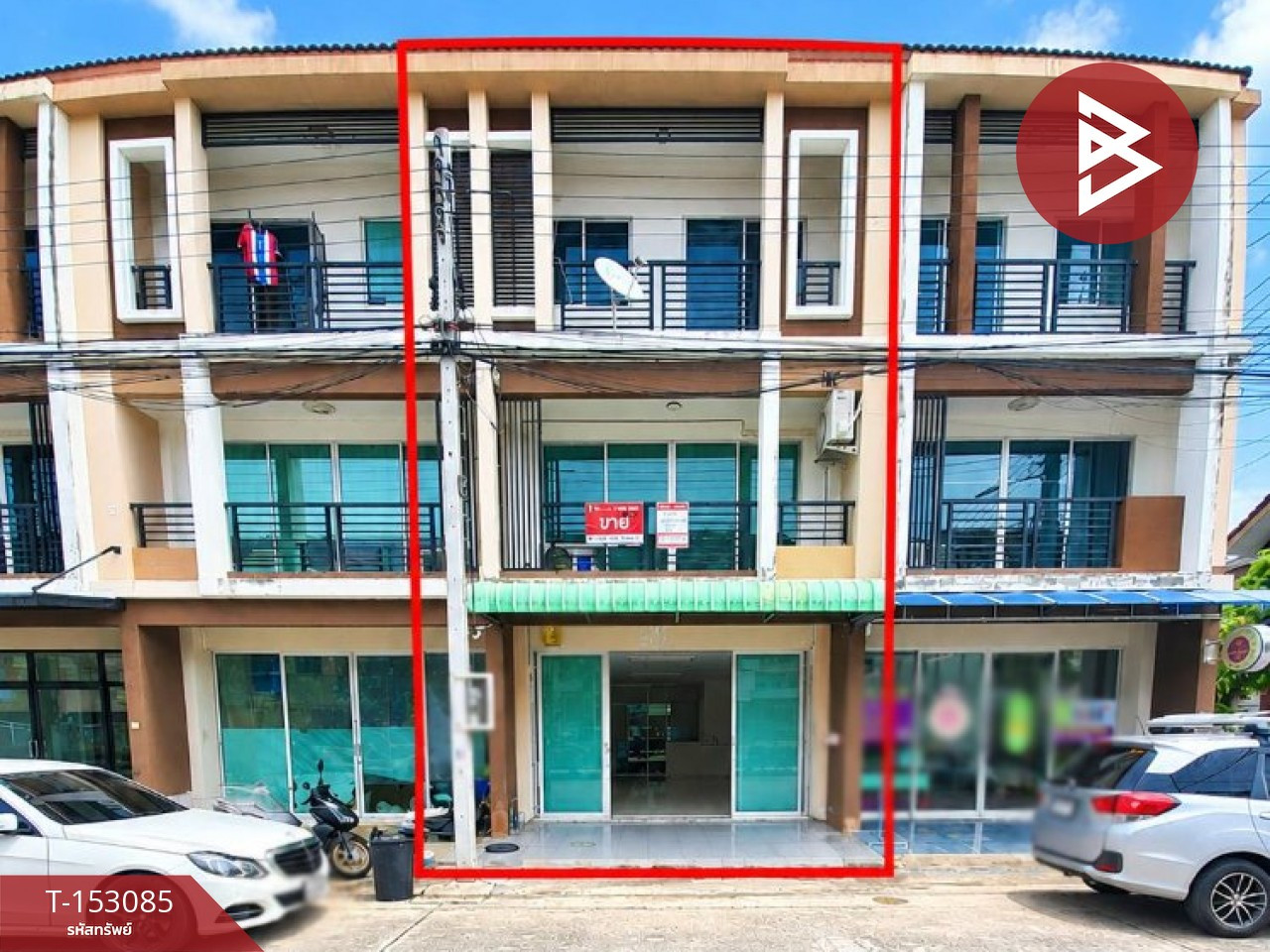 For sale/rent 3-story townhouse, Amornchai Village 5, Bang Chuet, Samut Sakhon, prime location.