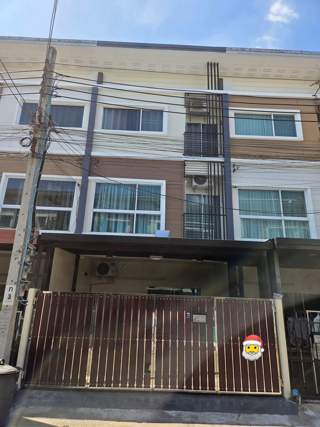 🏡 ให้เช่าทาวน์โฮม 3 ชั้น Villette City พัฒนาการ 38 3 ห้องนอน 3 ห้องน้ำ บ้านสวยสภาพใหม่เอี่ยม เพิ่งปรับปรุงและตกแต่งใหม่ทั้งหลัง พร้อมเฟอร์นิเจอร์และเครื่องใช้ไฟฟ้าครบ #บ้านใหม่ไม่เคยปล่อยเช่า #รับต่างชาติเคสบายเคส 🔥 ค่าเช่า 33,000 บาท/เดือน