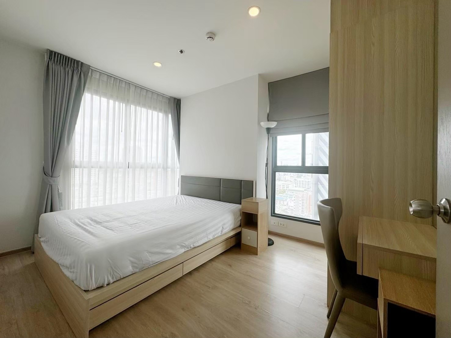 For Sale | IDEO O2 | BTS BANG NA | 2 Bedrooms | 2 Bathrooms | 53 sq.m. | 17th Floor | Building C | ฿5.3M