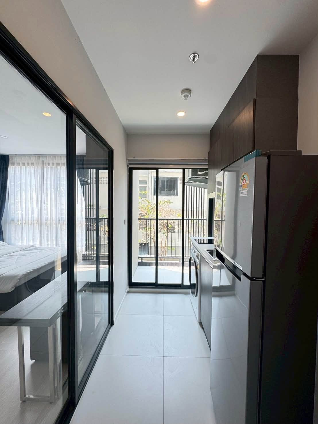 for RENT : ELIO DEL NEST 1bed1bath studio type ราคาดีงาม น้ำไม่ท่วม รีบโทรนะ 095-3905490