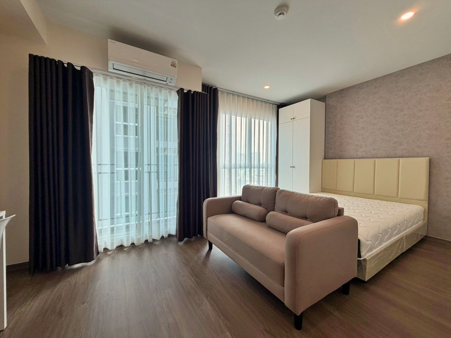 👉 ✨ ใหม่กริบ! PLACE 168 PINKLAO | 1 Bedroom ทำเลปิ่นเกล้า ใกล้เซ็นทรัลฯ & MRT – รูปที่ 3