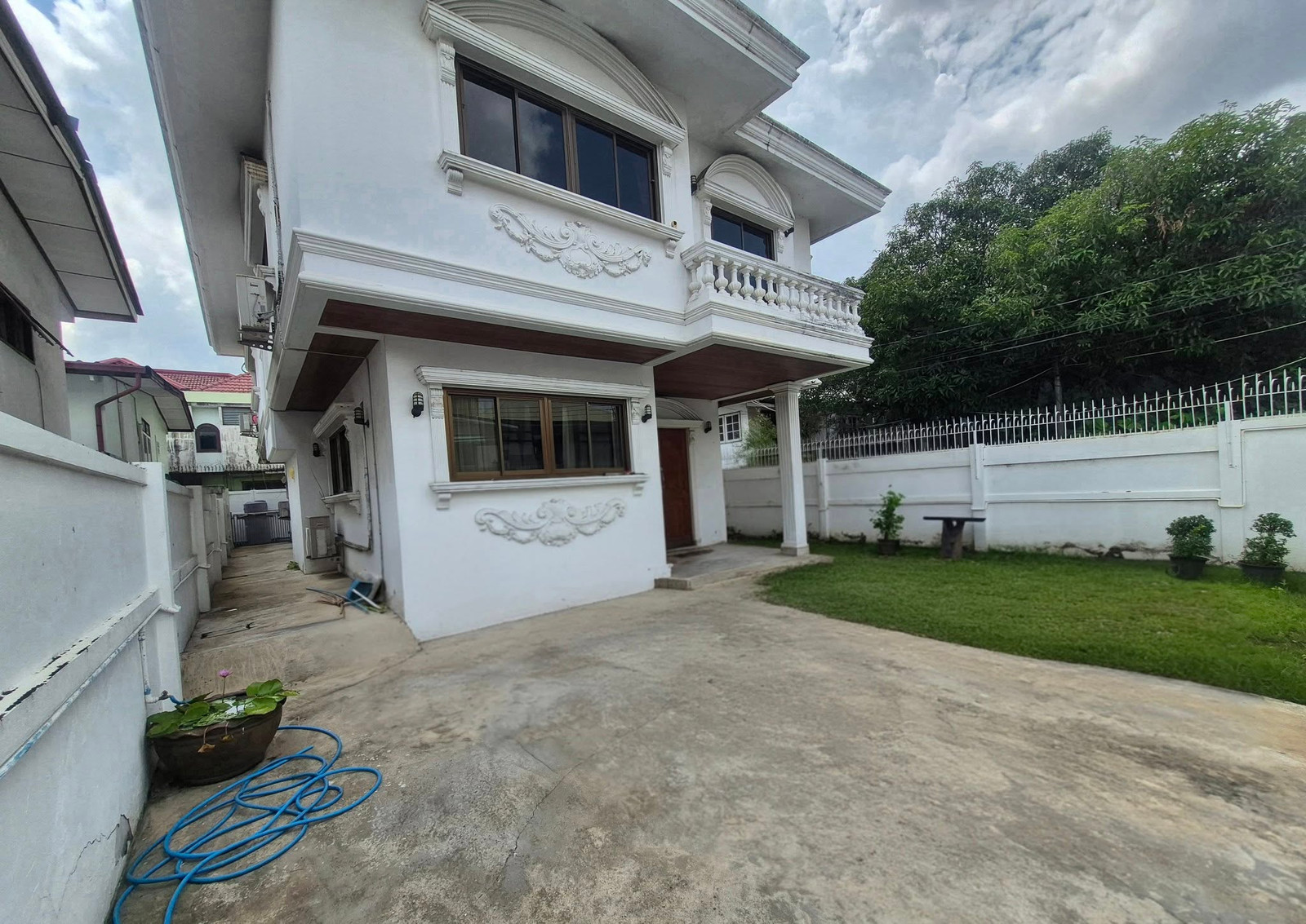 💰 ให้เช่าบ้านเดี่ยว พร้อมเข้าอยู่! House Area Ratchada 4 Bed 5 Bath 65,000 ติดต่อ 0968623850 💰 💰 ให้เช่าบ้านเดี่ยว พร้อมเข้าอยู่! House Area Ratchada 4 Bed 5 Bath 65,000 ติดต่อ 0968623850 💰
