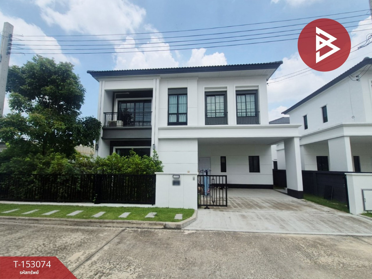 Single detached house for rent The Ricco Residence Prime Wongwaen-Chatuchot Village Bangkok