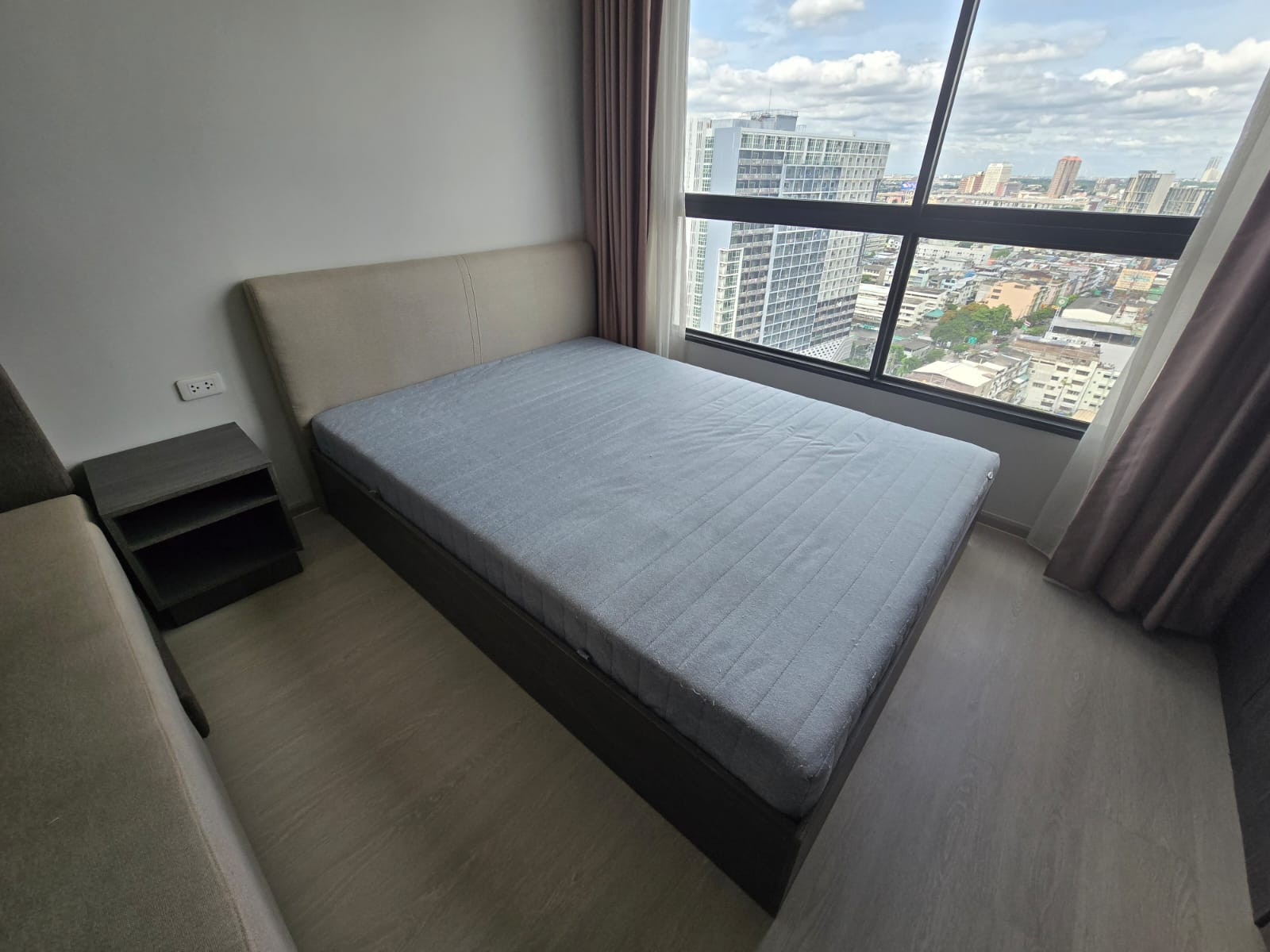 The keys are in our hands and we take care the unit — Available for immediate move-in. – รูปที่ 4