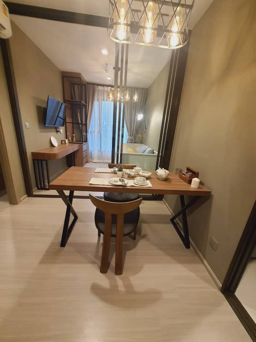 For Rent 1 bed plus 35 Sq.m. high fl.