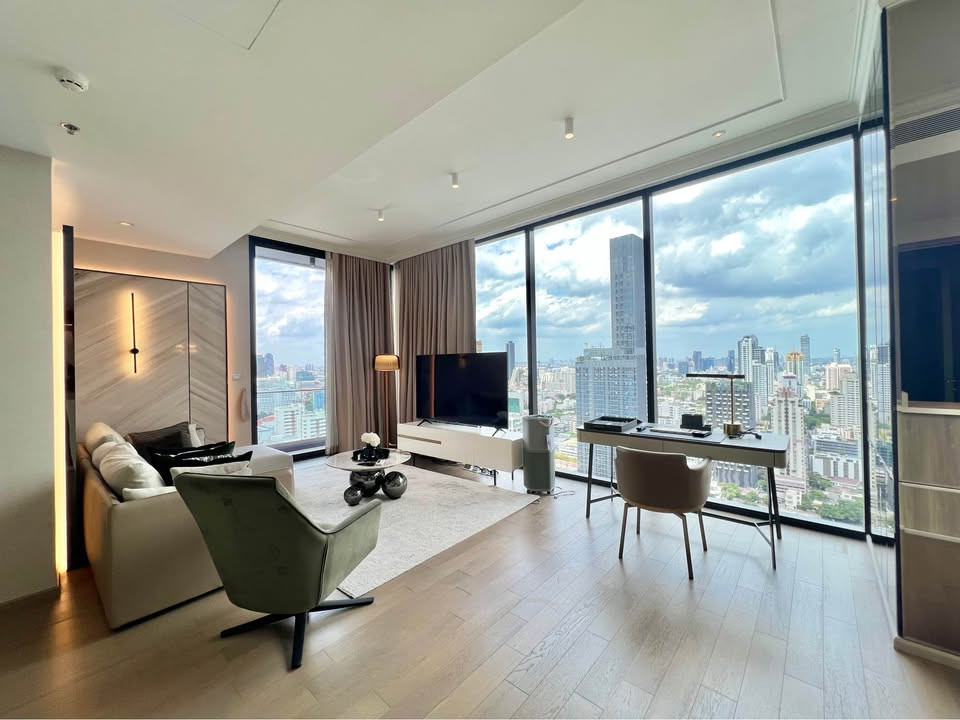 🔥 Must See! Celes Asoke 3 Bed 3 Bath 137 sqm 170,000 Call 0968623850 ⚡ 🔥 Must See! Celes Asoke 3 Bed 3 Bath 137 sqm 170,000 Call 0968623850 ⚡