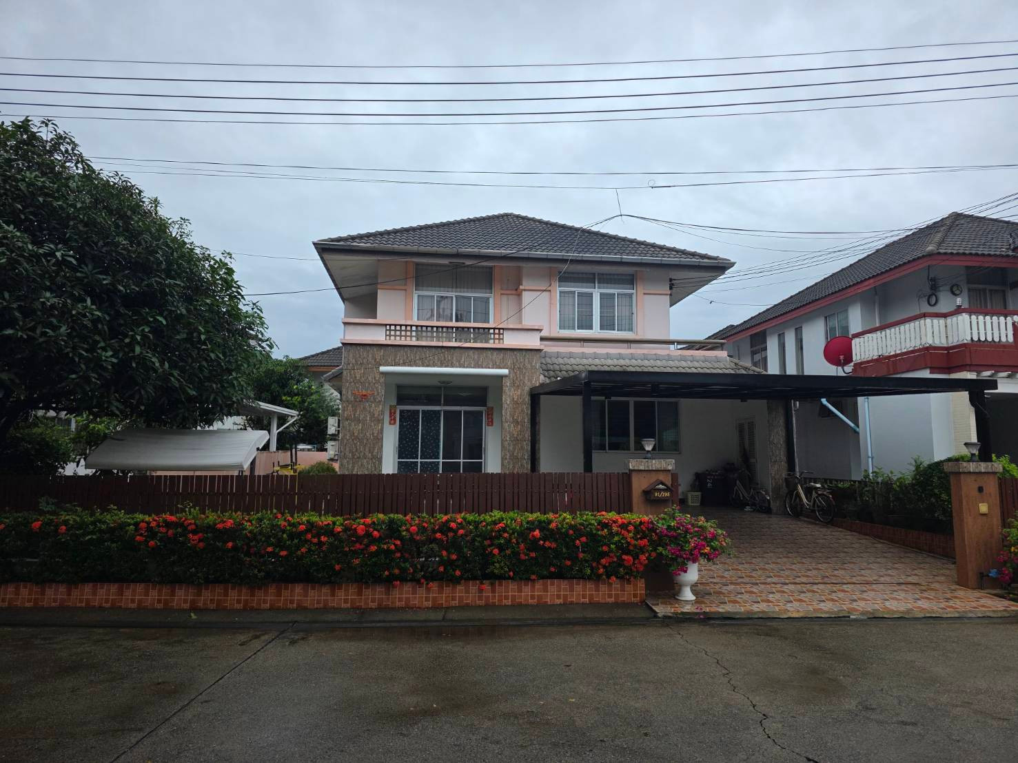 ขายบ้านหมู่บ้านโฮมเพลส รังสิต 4 ห้องนอน 3 ห้องน้ำ บนที่ดิน 75 ตร.ว. พื้นที่สำหรับทุกคนในครอบครัว ❤️ ขายบ้านหมู่บ้านโฮมเพลส รังสิต 4 ห้องนอน 3 ห้องน้ำ บนที่ดิน 75 ตร.ว. พื้นที่สำหรับทุกคนในครอบครัว ❤️
