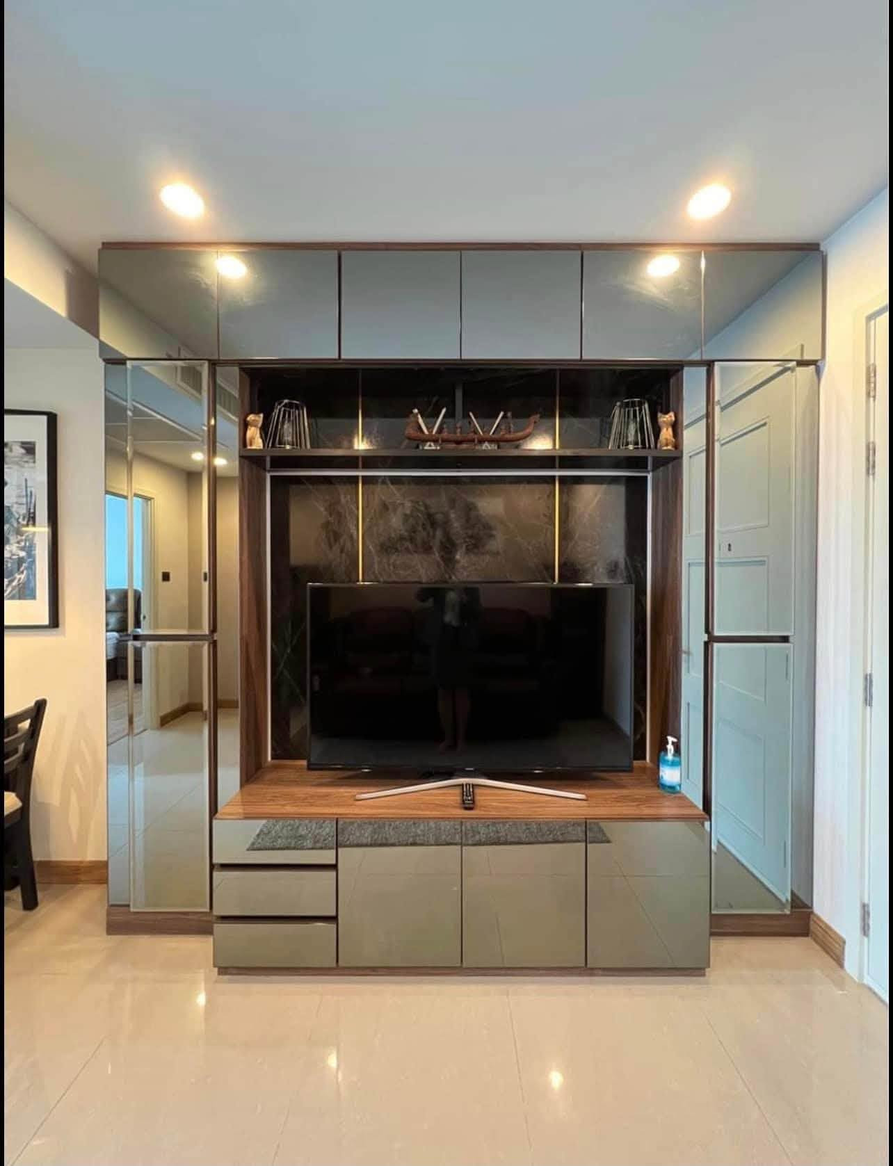 For Sale with Tenant: Supalai Wellington 2, 42 sqm Pool View For Sale with Tenant: Supalai Wellington 2, 42 sqm Pool View