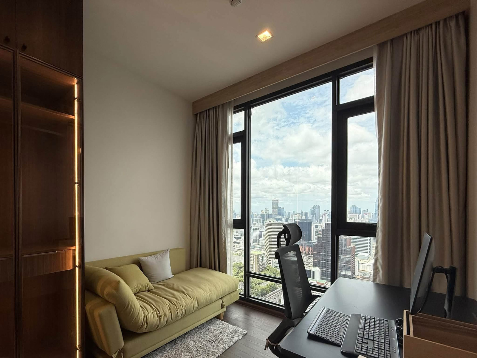 ⚡ Available Now! The Address Siam-Ratchathewi 2 Bed 2 Bath 69 sqm 70,000 Call 0968623850 ⚡ ⚡ Available Now! The Address Siam-Ratchathewi 2 Bed 2 Bath 69 sqm 70,000 Call 0968623850 ⚡